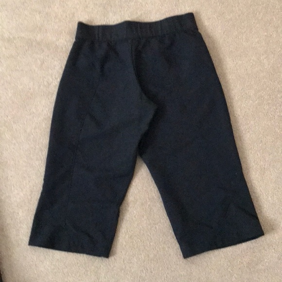 Nike capris - Picture 2 of 4